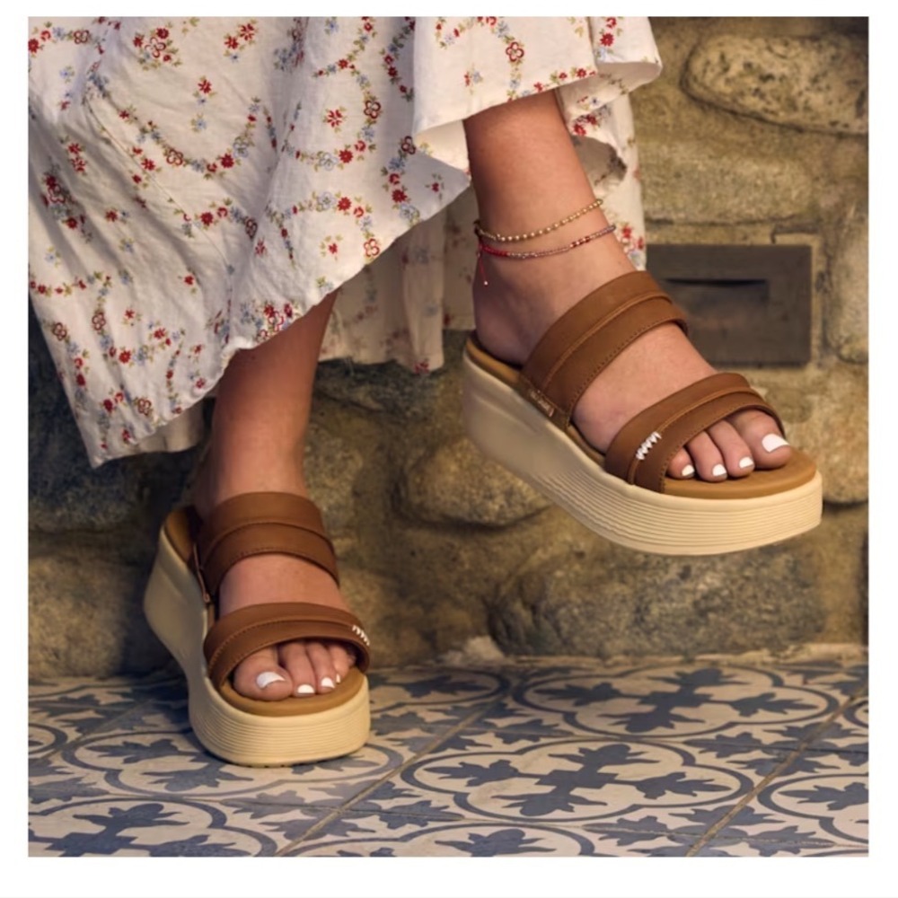 Hey Dude Austin Classic Sandal Cognac Platform Slides Women's Size 8 vacation